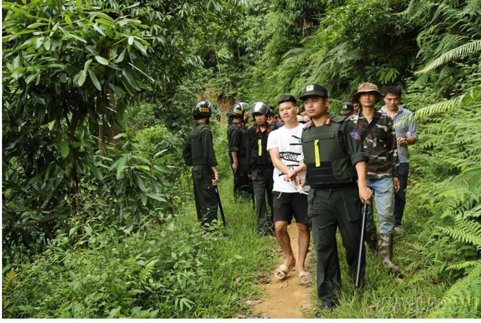 Sới bạc bí mật trên đồi quế, muốn vào chơi phải có người quen bảo lãnh- Ảnh 3. Sới bạc bí mật trên đồi quế, muốn vào chơi phải có người quen bảo lãnh- Ảnh 3.