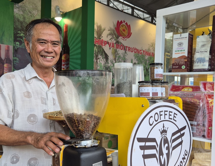 Giá cà phê lao dốc có bất thường? - Ảnh 1.