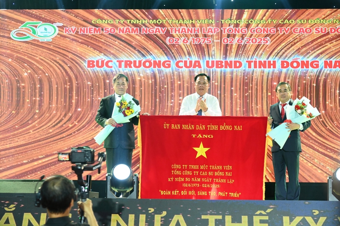 Cao su Đồng Nai phát huy truyền thống anh hùng - Ảnh 5.