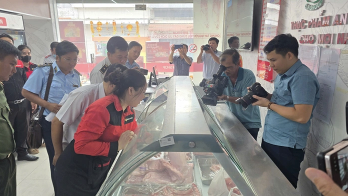 Báo in ngày 3-6: Giải pháp đặc biệt thi hành án vụ Trương Mỹ Lan  - Ảnh 1.