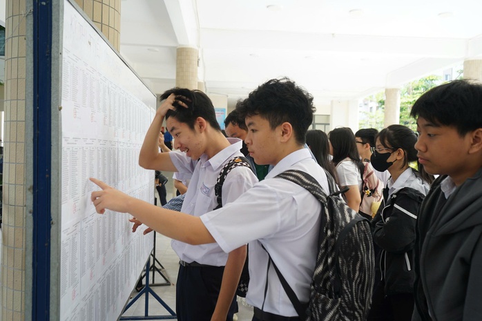 Hơn 11.600 thí sinh tại Đà Nẵng bước vào kỳ thi tuyển sinh lớp 10 - Ảnh 1.