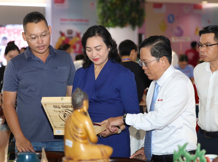 Tinh, gọn, đa nền tảng - Ảnh 1. Tinh, gọn, đa nền tảng - Ảnh 1.