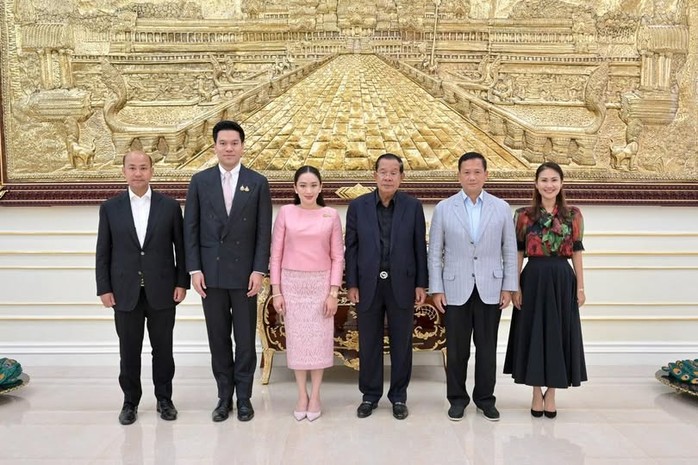 Ông Hun Sen bình luận về cuộc trò chuyện với nữ thủ tướng Thái Lan bị rò rỉ- Ảnh 1. Ông Hun Sen bình luận về cuộc trò chuyện với nữ thủ tướng Thái Lan bị rò rỉ - Ảnh 1.