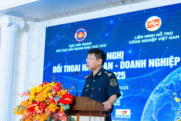 Hải quan đối thoại với doanh nghiệp để tháo gỡ vướng mắc, tạo thuận lợi cho xuất khẩu- Ảnh 1. Hải quan đối thoại với doanh nghiệp để tháo gỡ vướng mắc, tạo thuận lợi cho xuất khẩu- Ảnh 1.