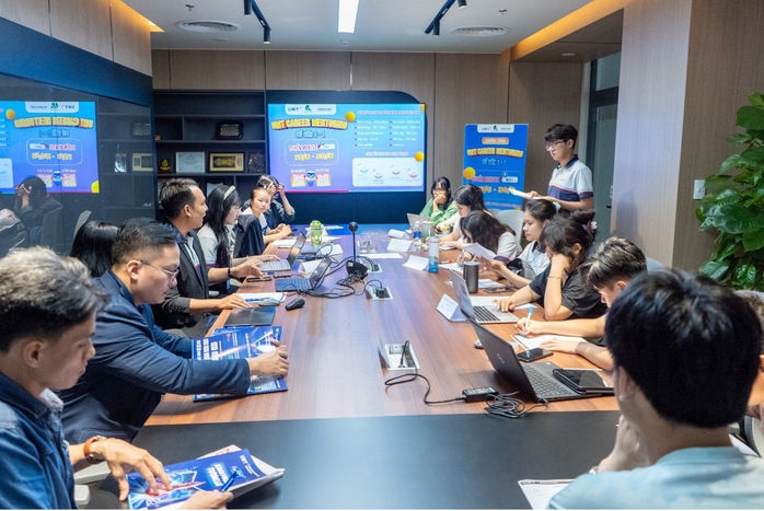 “Học thực chất - làm thực tế” từ nhà trường đến doanh nghiệp - Ảnh 2. “Học thực chất - làm thực tế” từ nhà trường đến doanh nghiệp - Ảnh 2.