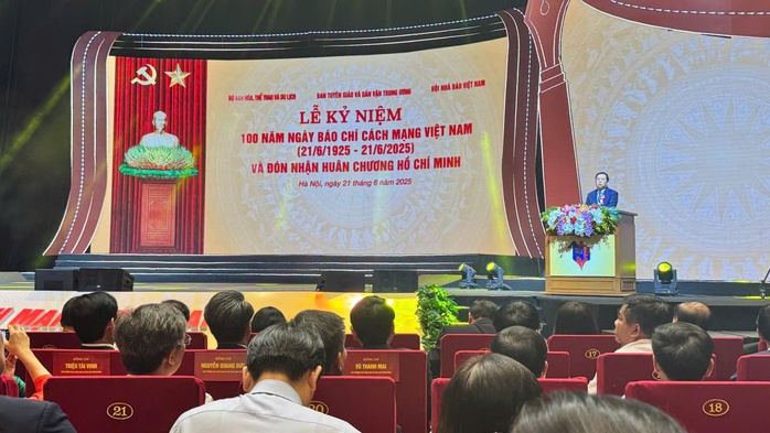 Tổng Bí thư Tô Lâm dự Lễ kỷ niệm 100 năm Ngày Báo chí cách mạng Việt Nam- Ảnh 9.