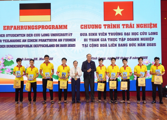 Trường ĐH Cửu Long tăng cường hợp tác đưa sinh viên đi thực tập, làm việc ở nước ngoài- Ảnh 3. Trường ĐH Cửu Long tăng cường hợp tác đưa sinh viên đi thực tập, làm việc ở nước ngoài- Ảnh 3.