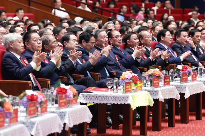 Tổng Bí thư Tô Lâm dự Lễ kỷ niệm 100 năm Ngày Báo chí cách mạng Việt Nam- Ảnh 5.
