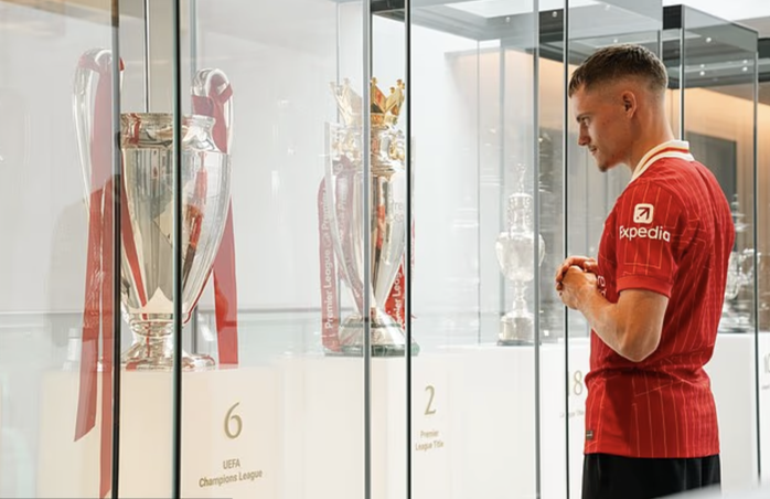 Liverpool chơi lớn, tân binh Florian Wirtz phá vỡ mọi kỷ lục chuyển nhượng- Ảnh 5. Liverpool chơi lớn, tân binh Florian Wirtz phá vỡ mọi kỷ lục chuyển nhượng- Ảnh 5.