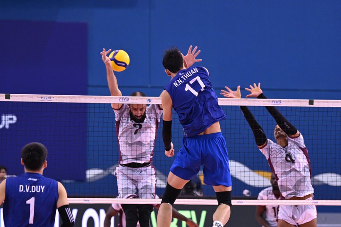 Bóng chuyền Việt Nam suýt lật đổ Qatar tại tứ kết AVC Nations Cup- Ảnh 2. Bóng chuyền Việt Nam suýt lật đổ Qatar tại tứ kết AVC Nations Cup- Ảnh 2.