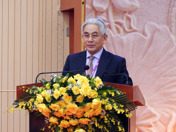 Hiệu trưởng Trường ĐH Cửu Long chia sẻ tại hội nghị tổ chức ở Bình Phước- Ảnh 1. Hiệu trưởng Trường ĐH Cửu Long chia sẻ tại hội nghị tổ chức ở Bình Phước- Ảnh 1.