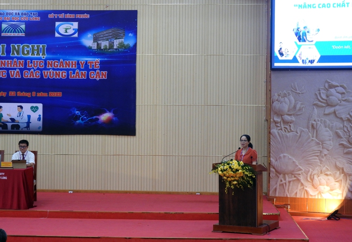 Hiệu trưởng Trường ĐH Cửu Long chia sẻ tại hội nghị tổ chức ở Bình Phước- Ảnh 2. Hiệu trưởng Trường ĐH Cửu Long chia sẻ tại hội nghị tổ chức ở Bình Phước- Ảnh 2.
