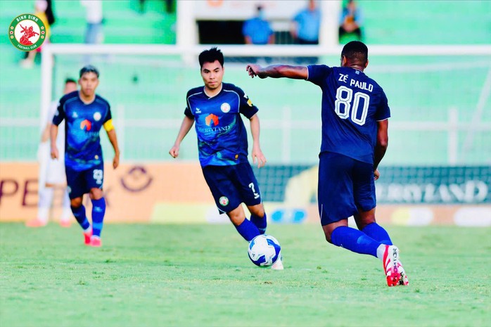 V-League 2024-2025: CLB Bình Định rớt hạng, Đà Nẵng đấu play-off- Ảnh 2. V-League 2024-2025: CLB Bình Định rớt hạng, Đà Nẵng đấu play-off- Ảnh 2.