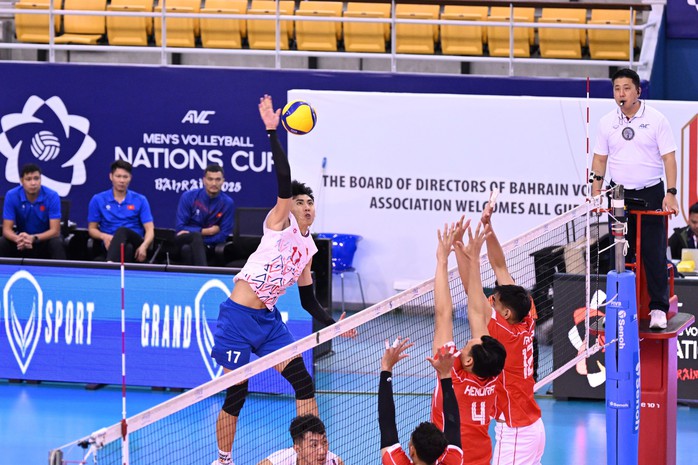 Bóng chuyền nam Việt Nam thất bại đầy tiếc nuối trước Indonesia tại AVC Nations Cup- Ảnh 3. Bóng chuyền nam Việt Nam thất bại đầy tiếc nuối trước Indonesia tại AVC Nations Cup- Ảnh 3.