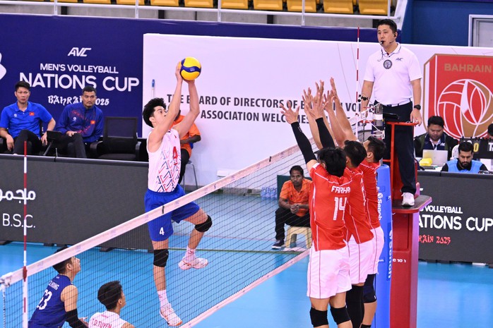 Bóng chuyền nam Việt Nam thất bại đầy tiếc nuối trước Indonesia tại AVC Nations Cup- Ảnh 2. Bóng chuyền nam Việt Nam thất bại đầy tiếc nuối trước Indonesia tại AVC Nations Cup- Ảnh 2.