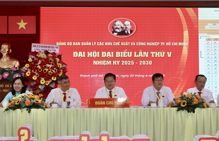 Phát triển KCX-KCN TP HCM bền vững, bảo đảm an sinh người lao động- Ảnh 1. Phát triển KCX-KCN TP HCM bền vững, bảo đảm an sinh người lao động- Ảnh 1.