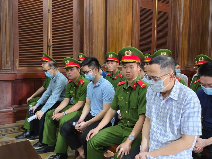 Lý do cựu giám đốc Trung tâm Lý lịch tư pháp quốc gia nhận hối lộ gần 39 tỉ đồng - Ảnh 1.