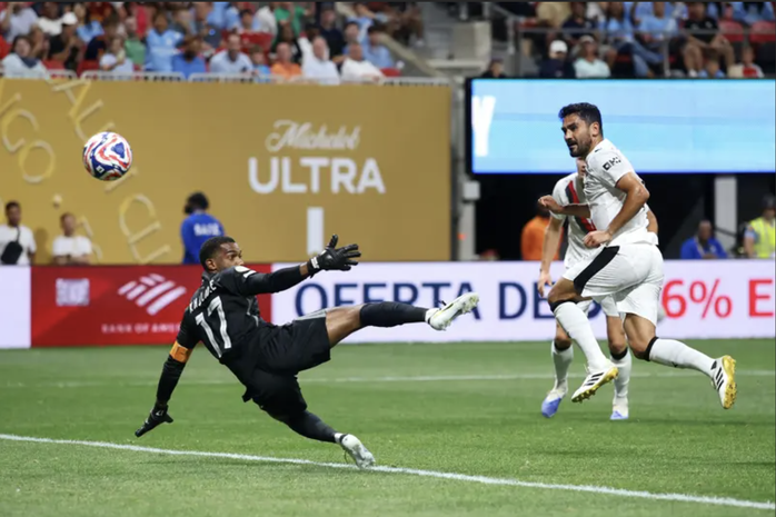 Man City dội mưa bàn thắng trước Al-Ain, soán ngôi đầu bảng từ tay Juventus- Ảnh 4. Man City dội mưa bàn thắng trước Al-Ain, soán ngôi đầu bảng từ tay Juventus- Ảnh 4.