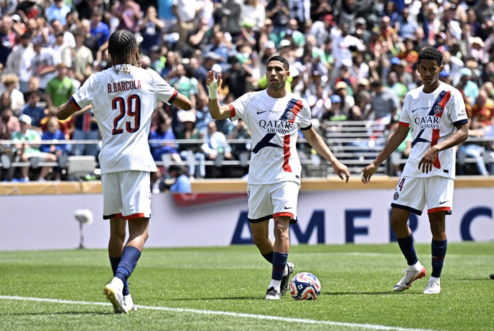 PSG thắng nhàn nhã Seattle Sounders, Atletico Madrid bị loại vì kém bàn thắng- Ảnh 5. PSG thắng nhàn nhã Seattle Sounders, Atletico Madrid bị loại vì kém bàn thắng- Ảnh 5.