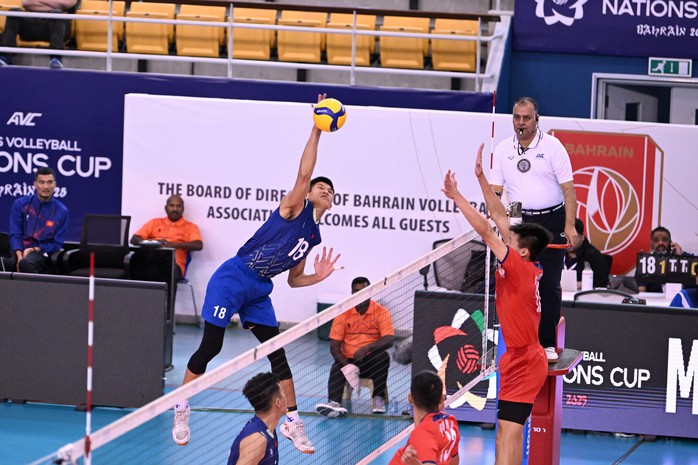 Tuyển bóng chuyền nam Việt Nam xếp hạng 8 AVC Nations Cup - Ảnh 1.