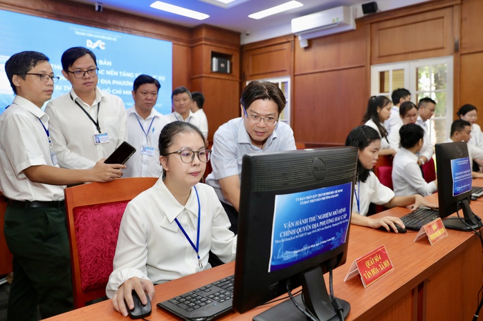 Sẵn sàng hạ tầng số cho chính quyền 2 cấp - Ảnh 1. Sẵn sàng hạ tầng số cho chính quyền 2 cấp - Ảnh 1.