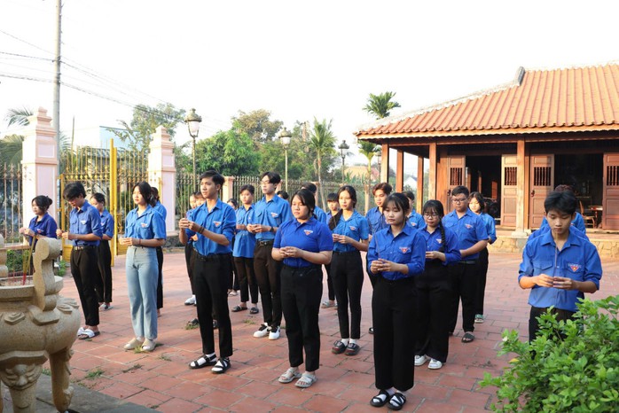 Long An bảo tồn, phát huy giá trị các di sản văn hóa- Ảnh 1. Long An bảo tồn, phát huy giá trị các di sản văn hóa- Ảnh 1.
