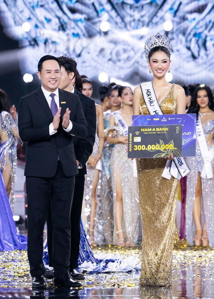 Nam A Bank tiếp tục đồng hành Top 2 Miss Cosmo Vietnam 2025 trên hành trình lan tỏa giá trị cộng đồng - Ảnh 1.