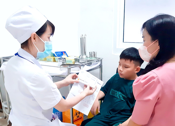Long An: Thực hiện tốt sứ mệnh chăm sóc sức khỏe nhân dân- Ảnh 2. Long An: Thực hiện tốt sứ mệnh chăm sóc sức khỏe nhân dân- Ảnh 2.