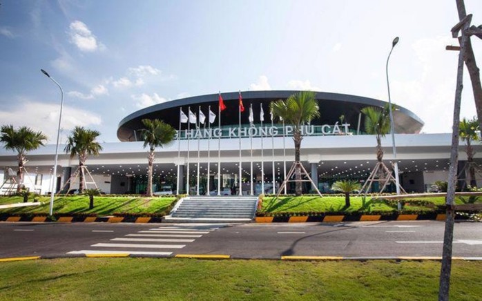 Triển khai bay đêm tại sân bay Phù Cát - Ảnh 1.