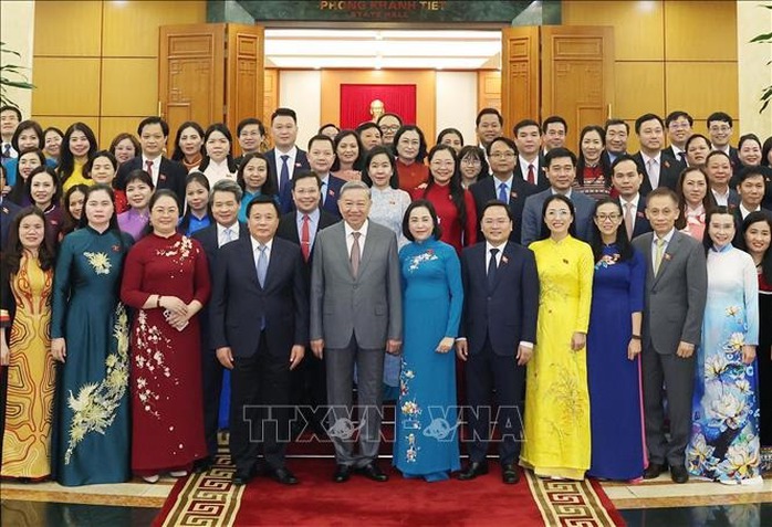 Tổng Bí thư Tô Lâm: Đại biểu Quốc hội trẻ hãy xuống cơ sở để đồng hành với cán bộ các cấp- Ảnh 3. Tổng Bí thư Tô Lâm: Đại biểu Quốc hội trẻ hãy xuống cơ sở để đồng hành với cán bộ các cấp- Ảnh 3.