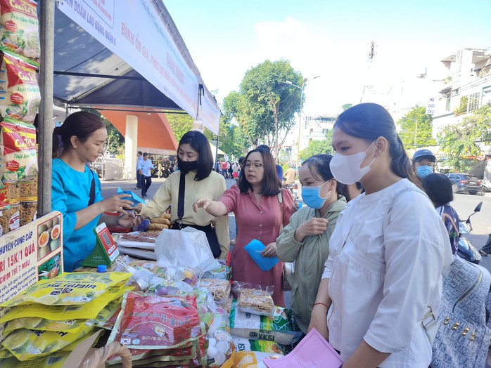 Hàng trăm ngàn lượt đoàn viên - lao động hưởng lợi từ Tháng Công nhân- Ảnh 1. Hàng trăm ngàn lượt đoàn viên - lao động hưởng lợi từ Tháng Công nhân- Ảnh 1.
