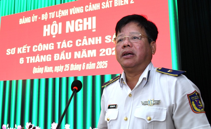 Xua đuổi hơn 500 lượt chiếc tàu nước ngoài xâm phạm chủ quyền vùng biển Việt Nam- Ảnh 1. Xua đuổi hơn 500 lượt chiếc tàu nước ngoài xâm phạm chủ quyền vùng biển Việt Nam- Ảnh 1.