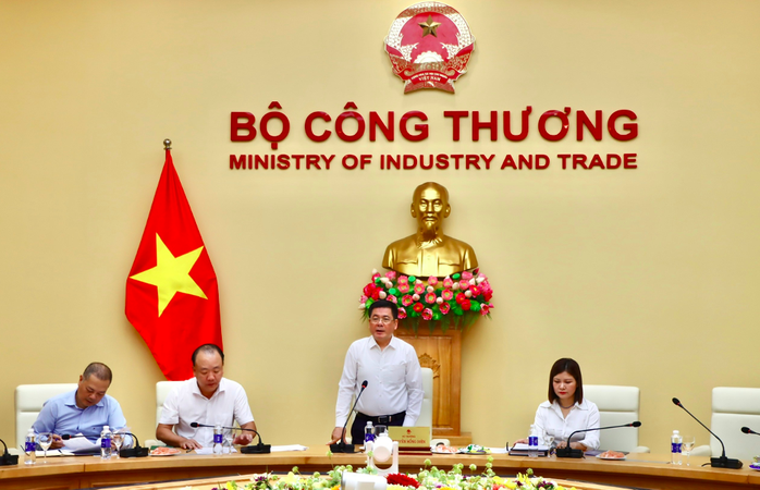 Đề xuất sử dụng xăng E10 từ đầu năm 2026  - Ảnh 1.