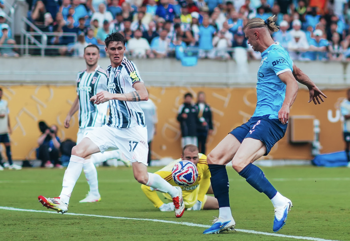 Haaland chạm mốc 300 bàn, Man City "vùi dập" Juventus tại FIFA Club World Cup- Ảnh 5. Haaland chạm mốc 300 bàn, Man City "vùi dập" Juventus tại FIFA Club World Cup- Ảnh 5.