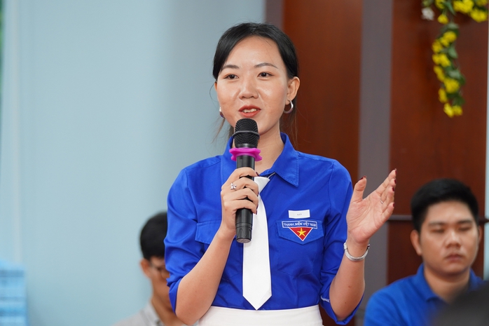 TP HCM tuyên dương 25 gương Ngòi bút trẻ năm 2025- Ảnh 3. TP HCM tuyên dương 25 gương Ngòi bút trẻ năm 2025- Ảnh 3.