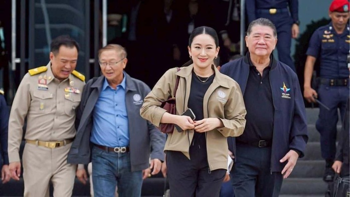 Thủ tướng Thái Lan thăm biên giới với Campuchia- Ảnh 1. Thủ tướng Thái Lan thăm biên giới với Campuchia- Ảnh 1.