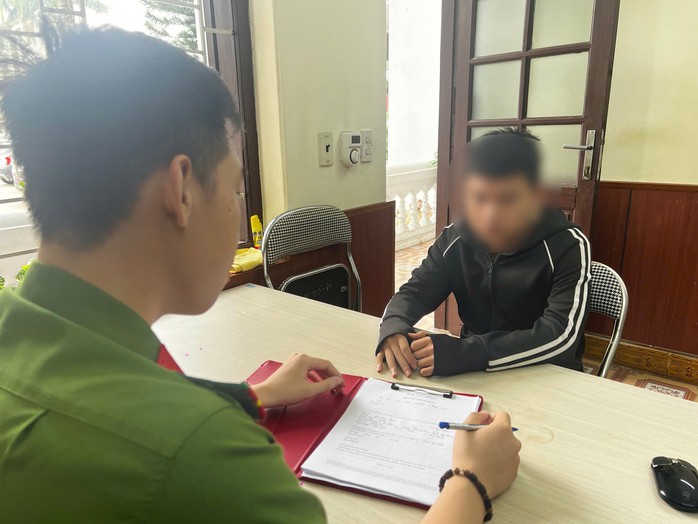 Quan hệ với bạn gái 13 tuổi, một thiếu niên bị khởi tố - Ảnh 1.