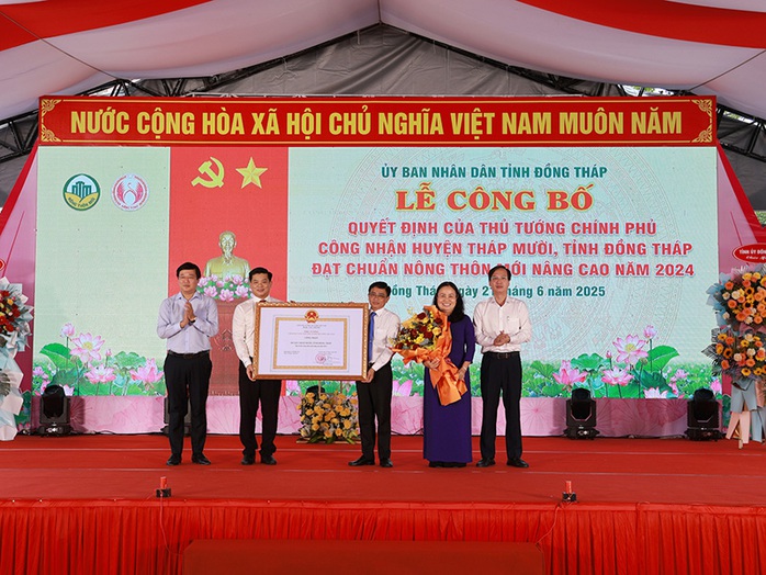 Trước ngày sáp nhập với Tiền Giang, Đồng Tháp nhận quyết định quan trọng của Thủ tướng- Ảnh 1. Trước ngày sáp nhập với Tiền Giang, Đồng Tháp nhận quyết định quan trọng của Thủ tướng- Ảnh 1.