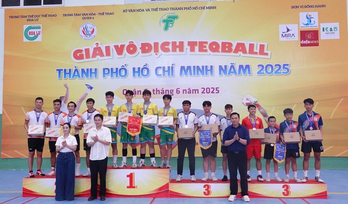 Giải Teqball vô địch TP HCM khép lại trọn vẹn, làm tiền đề cho SEA Games 33- Ảnh 3. Giải Teqball vô địch TP HCM khép lại trọn vẹn, làm tiền đề cho SEA Games 33- Ảnh 3.