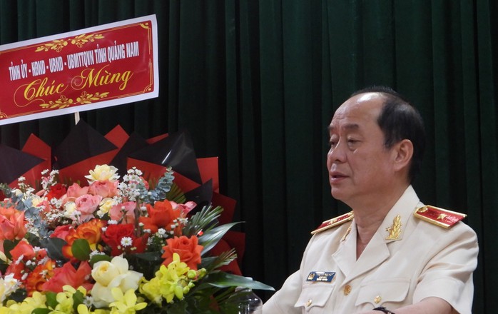 Giám đốc Công an Quảng Nam được bổ nhiệm làm Giám đốc Công an TP Đà Nẵng từ 1-7- Ảnh 3. Giám đốc Công an Quảng Nam được bổ nhiệm làm Giám đốc Công an TP Đà Nẵng từ 1-7- Ảnh 3.