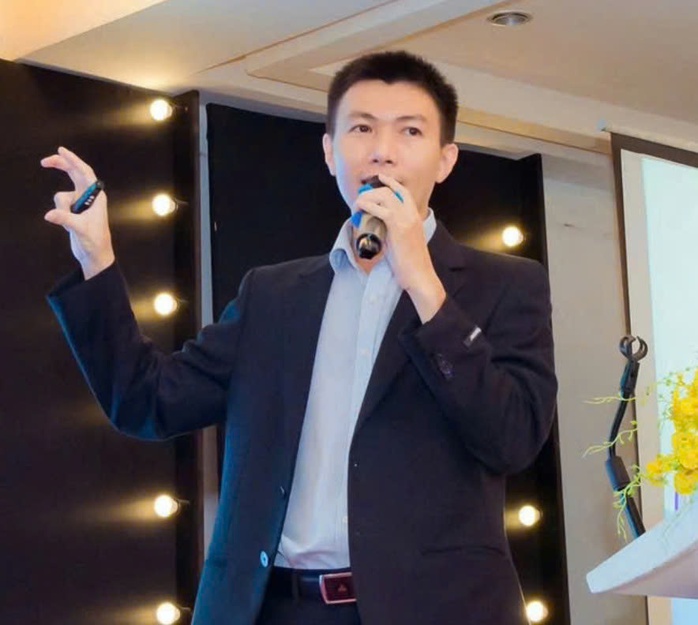 Tránh nguy cơ bị gạt khỏi thị trường lao động- Ảnh 1. Tránh nguy cơ bị gạt khỏi thị trường lao động- Ảnh 1.