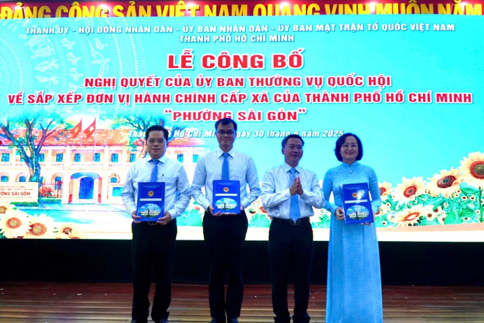General Secretary Tô Lâm: Unite and act boldly to elevate Ho Chi Minh City - Ảnh 3.