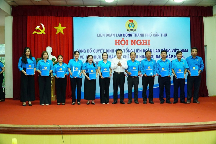 Tân Chủ tịch LĐLĐ TP Cần Thơ chia sẻ xúc động - Ảnh 3.