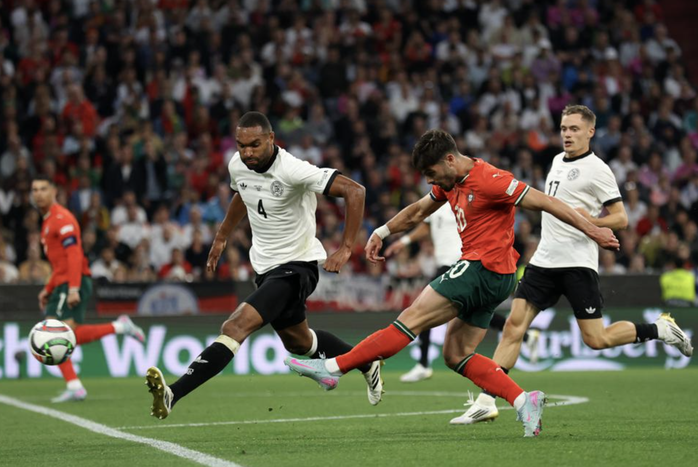 Ronaldo bùng nổ, Bồ Đào Nha loại chủ nhà Đức ở Nations League- Ảnh 2. Ronaldo bùng nổ, Bồ Đào Nha loại chủ nhà Đức ở Nations League- Ảnh 2.