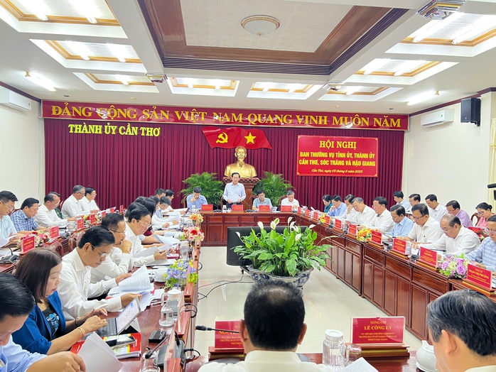 Bí thư TP Cần Thơ, Hậu Giang, Sóc Trăng chủ trì hội nghị bàn phương án nhân sự- Ảnh 2.