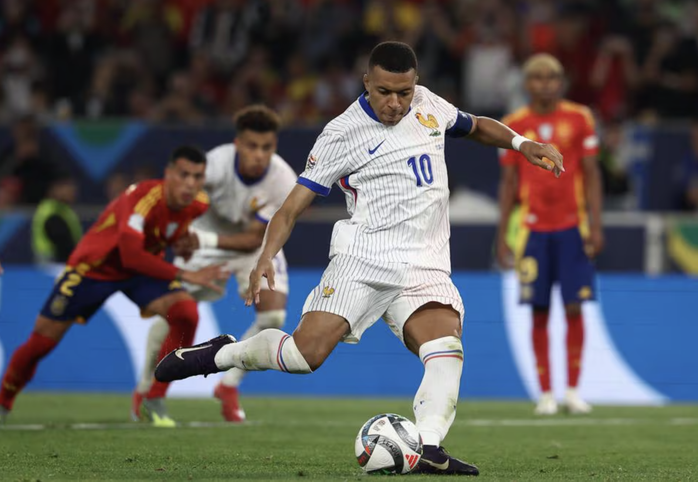 Yamal tỏa sáng trong "đại tiệc" 9 bàn, Tây Ban Nha thắng Pháp bán kết Nations League- Ảnh 6. Yamal tỏa sáng trong "đại tiệc" 9 bàn, Tây Ban Nha thắng Pháp bán kết Nations League- Ảnh 6.