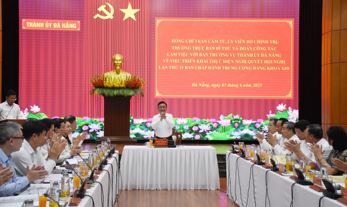 Thường trực Ban Bí thư Trần Cẩm Tú làm việc với Đà Nẵng về công tác nhân sự sau sáp nhập - Ảnh 1. Thường trực Ban Bí thư Trần Cẩm Tú làm việc với Đà Nẵng về công tác nhân sự sau sáp nhập - Ảnh 1.