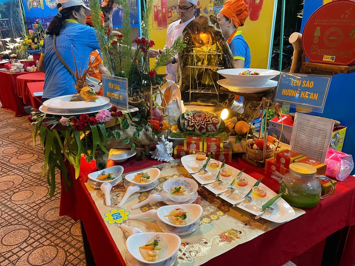 Độc đáo ẩm thực Yến sào Khánh Hòa- Ảnh 17. Độc đáo ẩm thực Yến sào Khánh Hòa- Ảnh 17.