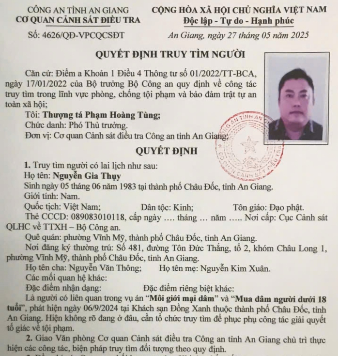 Truy tìm 2 đối tượng liên quan vụ mua dâm - Ảnh 2.