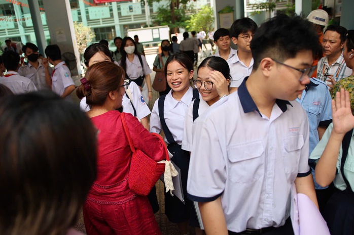 Ngày đầu thi lớp 10: Lập biên bản bất thường với 3 thí sinh - Ảnh 1.